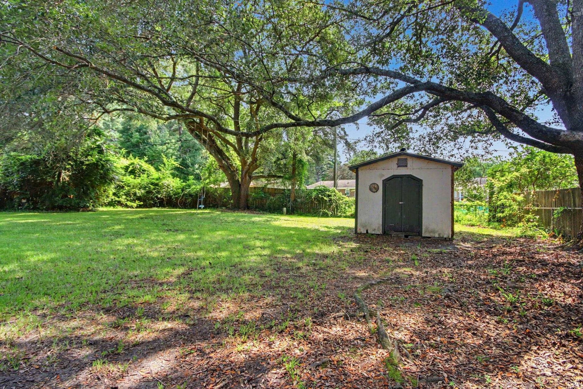 1916 Calhoun Dr. Photo 7