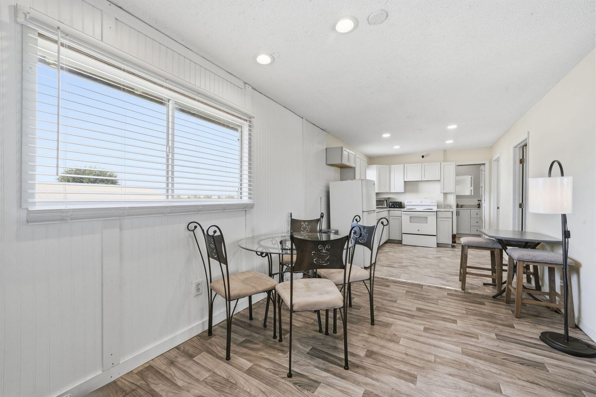 1041 Pine Way Ne, Okeechobee, FL 34974 Photo
