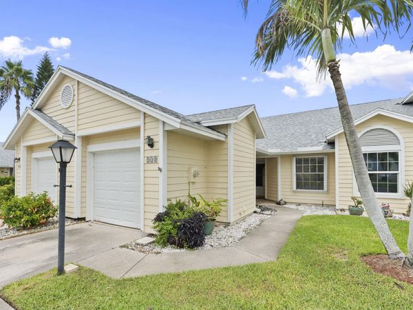 538 9TH Place, Vero Beach, FL 32960