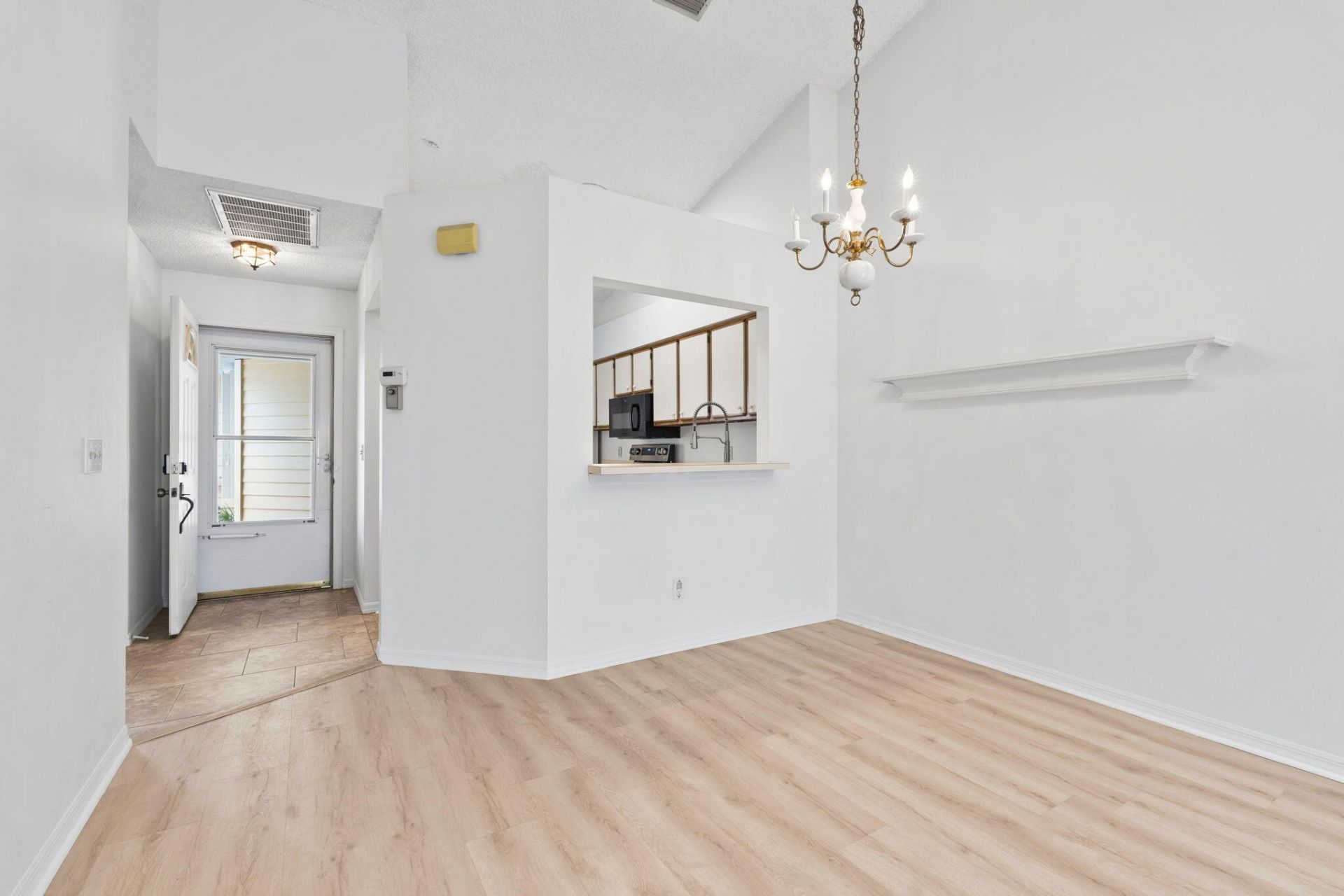 538 9th Place, Vero Beach, FL 32960 Photo