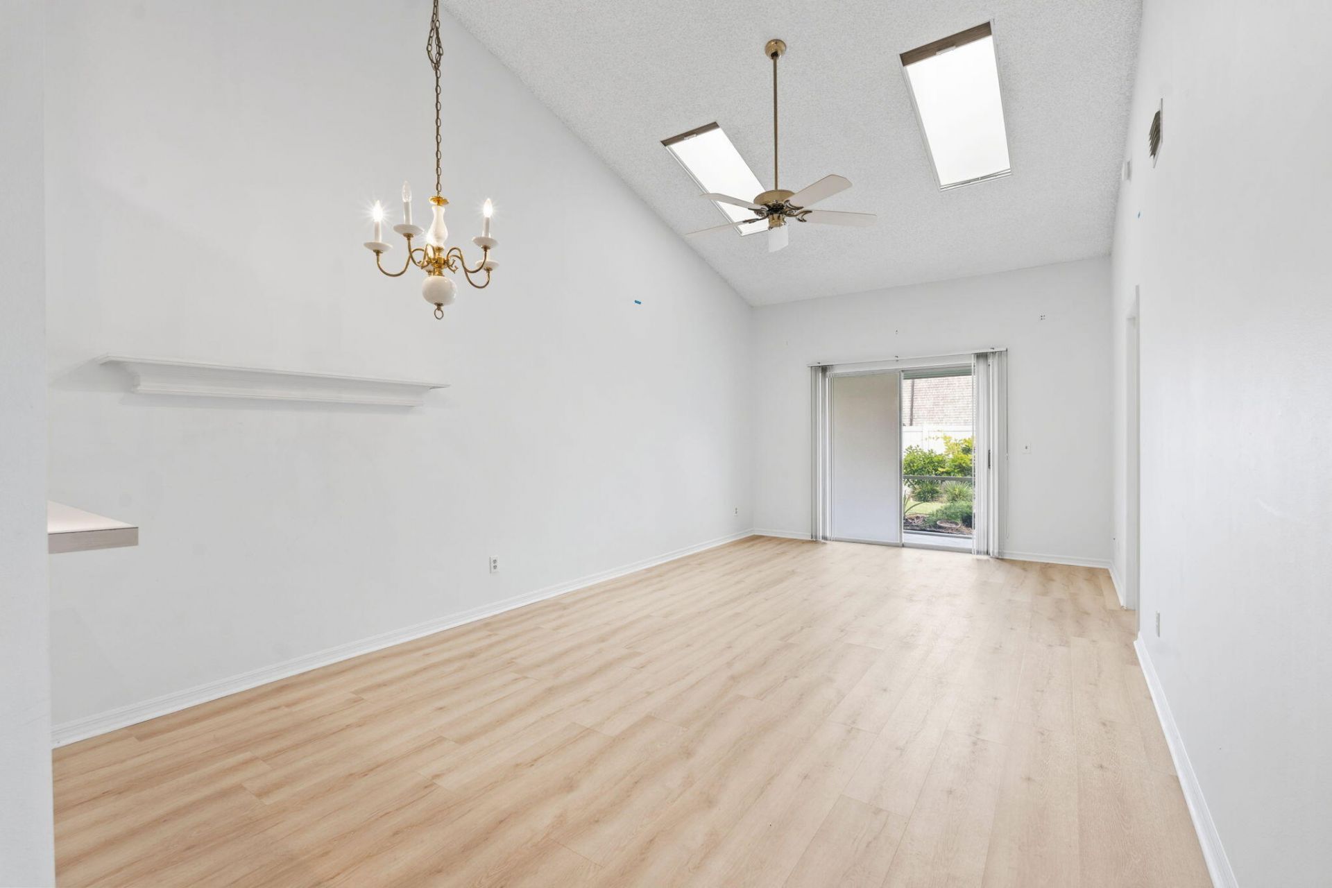538 9th Place, Vero Beach, FL 32960 Photo