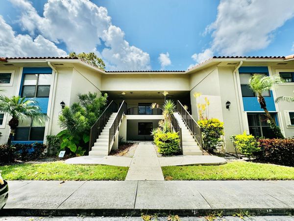 1541 BALFOUR POINT Drive, Unit D, West Palm Beach, FL 33411