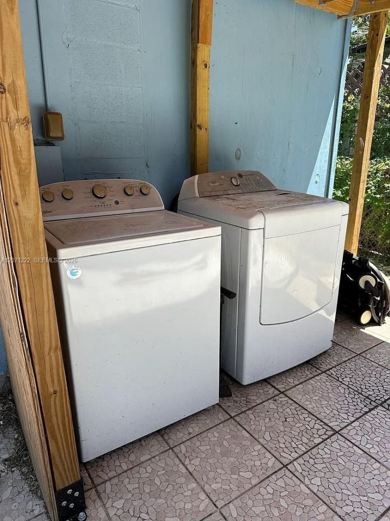 2645 SW 33rd Ave , Unit 2, Miami, FL 33133 Photo