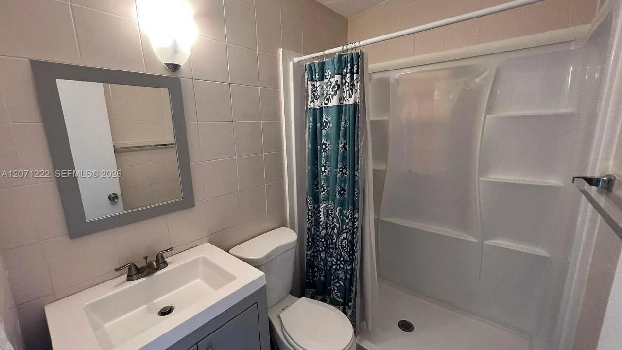 2645 SW 33rd Ave , Unit 2, Miami, FL 33133 Photo