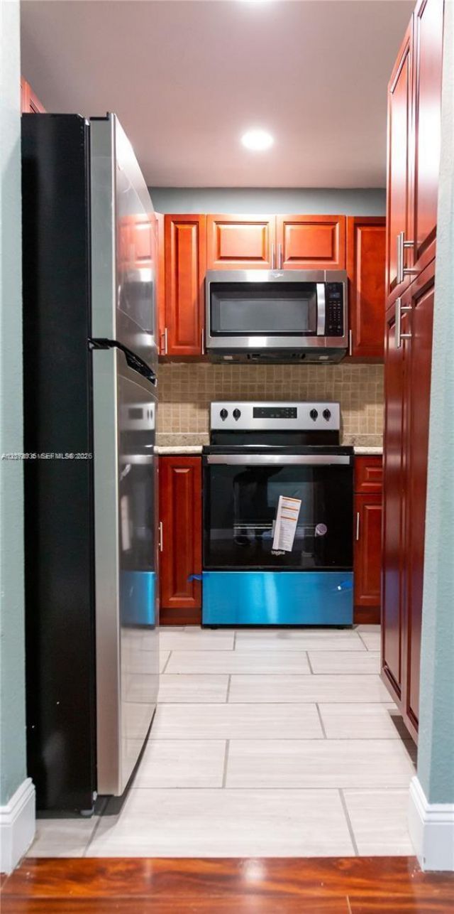 1704 NW 18th St , Fort Lauderdale, FL 33311 Photo