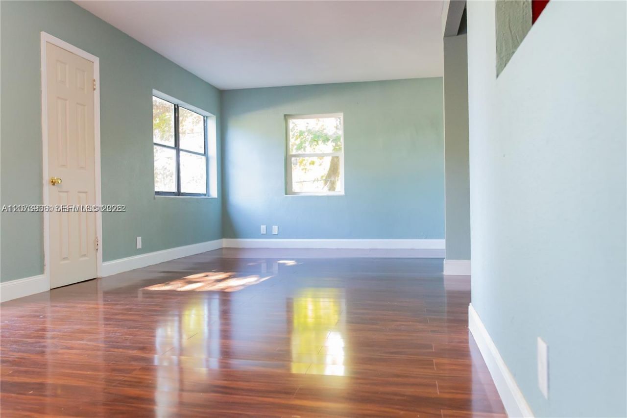 1704 NW 18th St , Fort Lauderdale, FL 33311 Photo