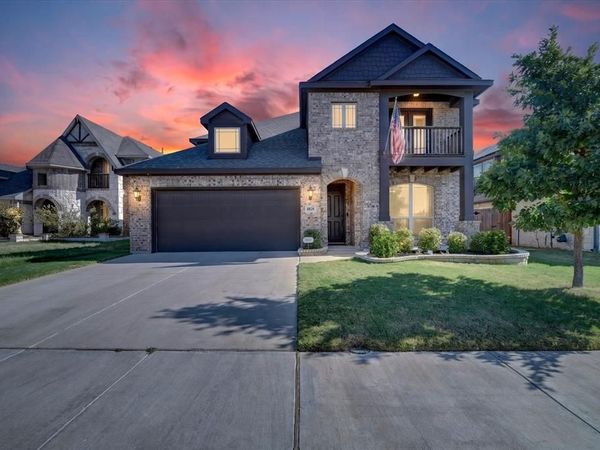 4828 Hazy Hollow Lane, Crowley, TX 76036