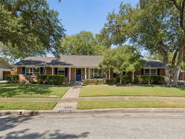 11555 Cromwell Circle, Dallas, TX 75229