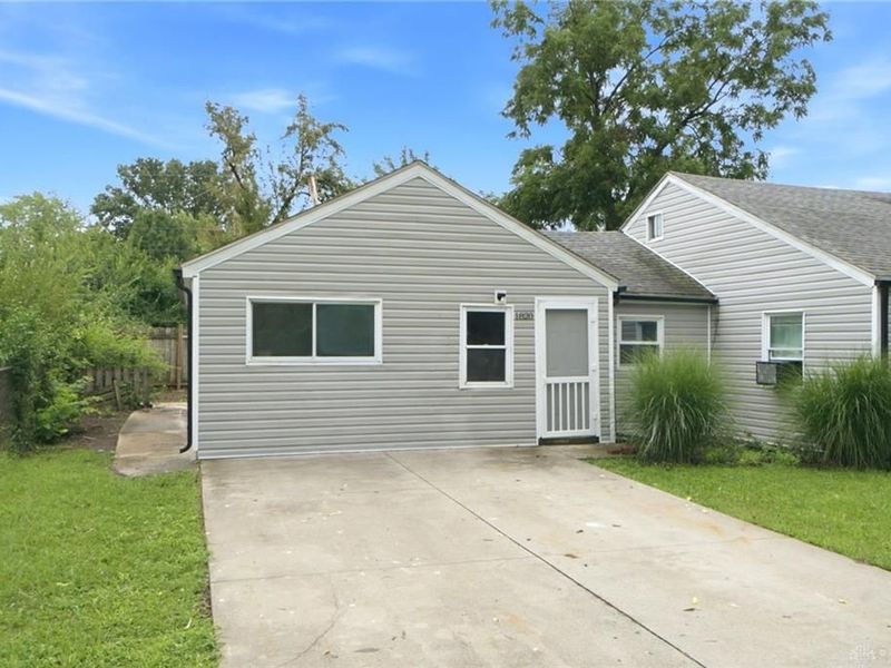 1820 Rice Boulevard, Unit 1824, Fairborn, OH 45324 Photo 3