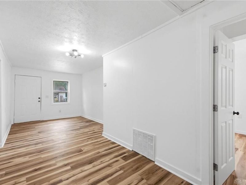1820 Rice Boulevard, Unit 1824, Fairborn, OH 45324 Photo 8