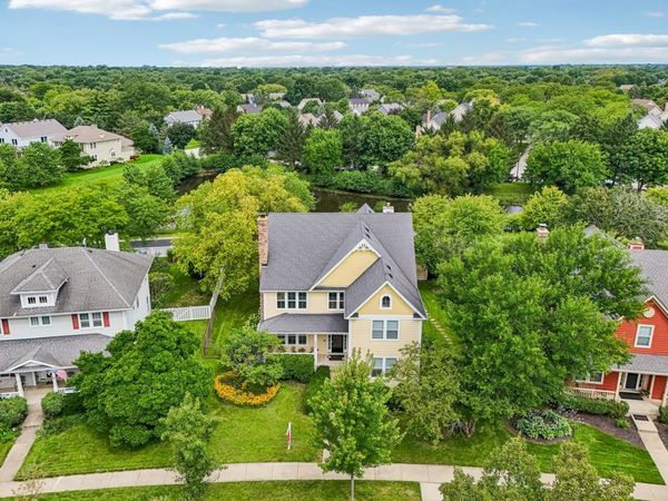 152 Ranney Avenue , Vernon Hills, IL 60061
