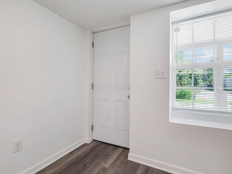 2461 Bremen Street , Columbus, OH 43211 Photo 7