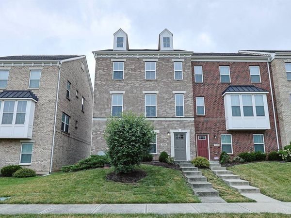 9558 Cobblestone Walk, West Chester, OH 45069
