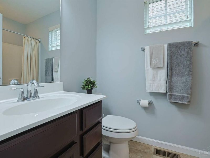 9558 Cobblestone Walk, West Chester, OH 45069 Photo 33