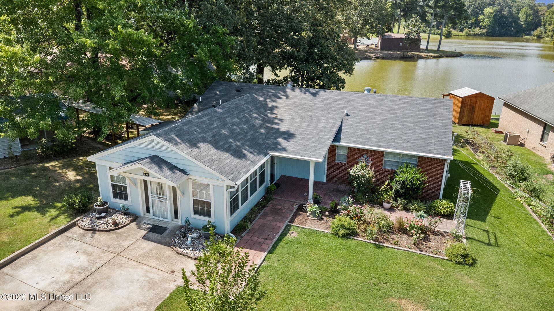 401 Black Bear Cove Hernando, MS 38632