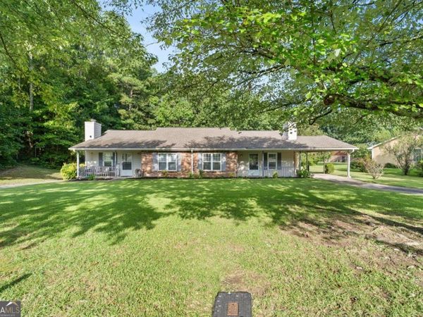 5668 Williamsburg Trace, Atlanta, GA 30349