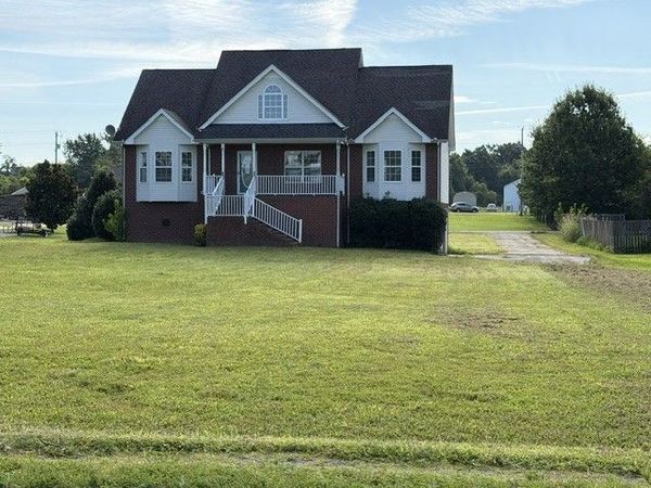 5259 E Robertson Rd , Cross Plains, TN 37049