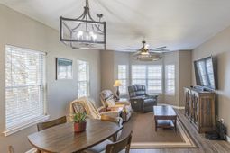 4585 Girvan Dr.  photo 4