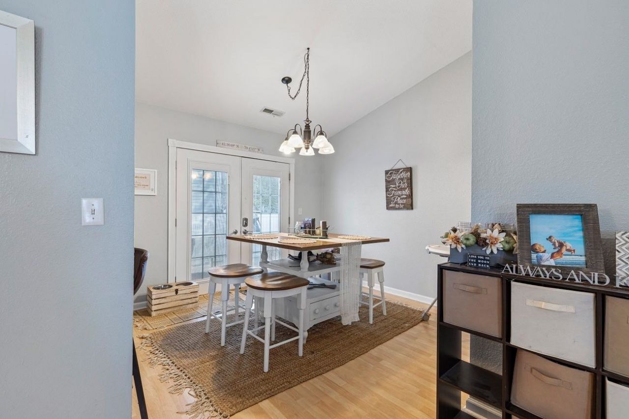 502 Callalily Ct.  Photo 10