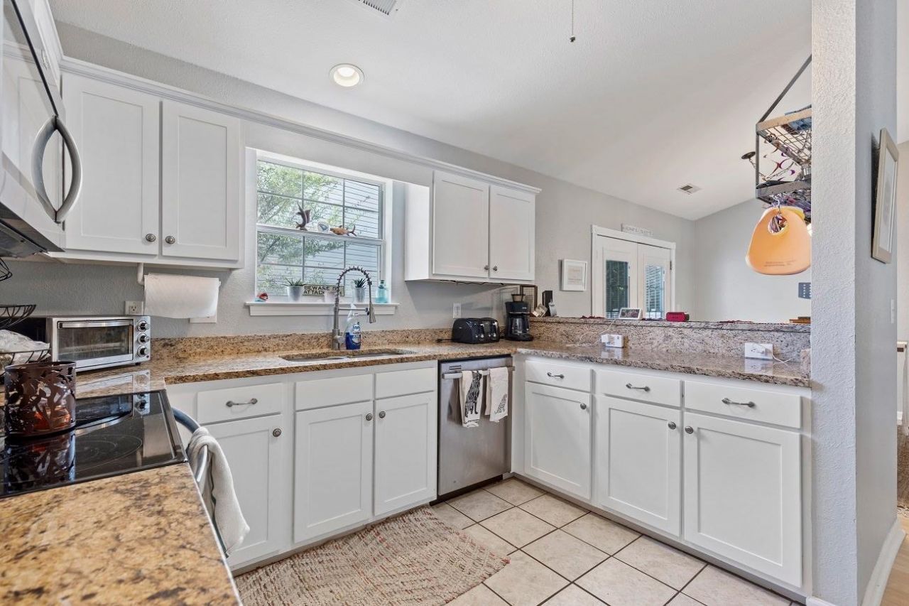 502 Callalily Ct.  Photo 14