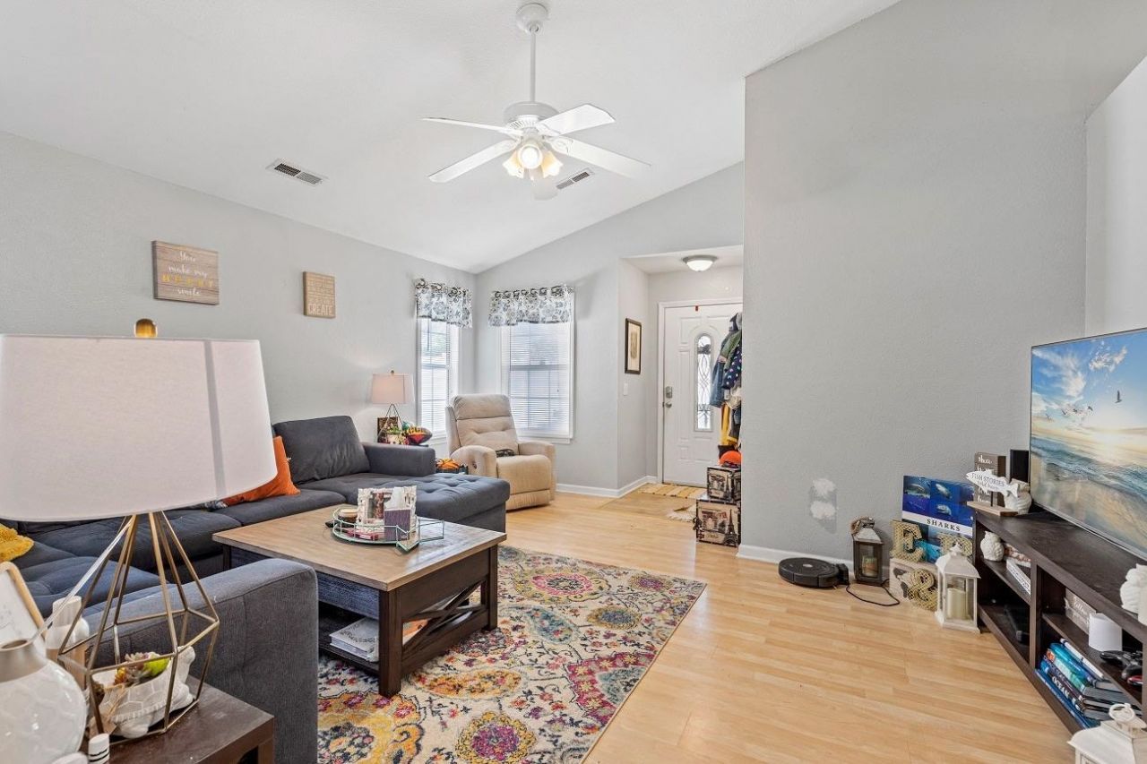 502 Callalily Ct.  Photo 7