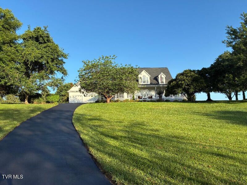 115 Lazy Lane, Gray, TN 37615 Main Photo