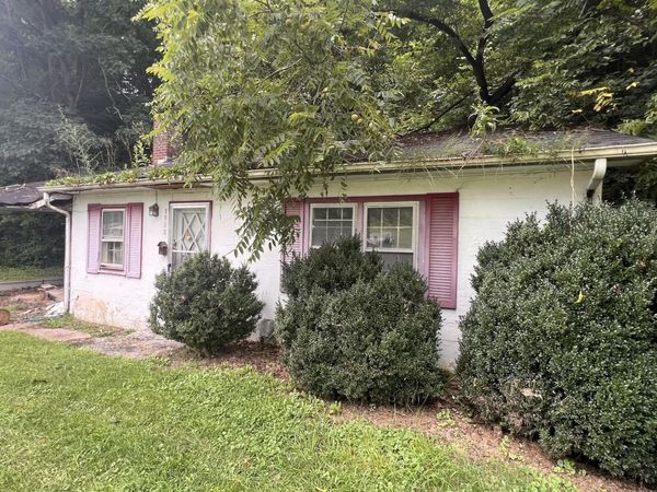 1935 Divide Road, Mountain City, TN 37683