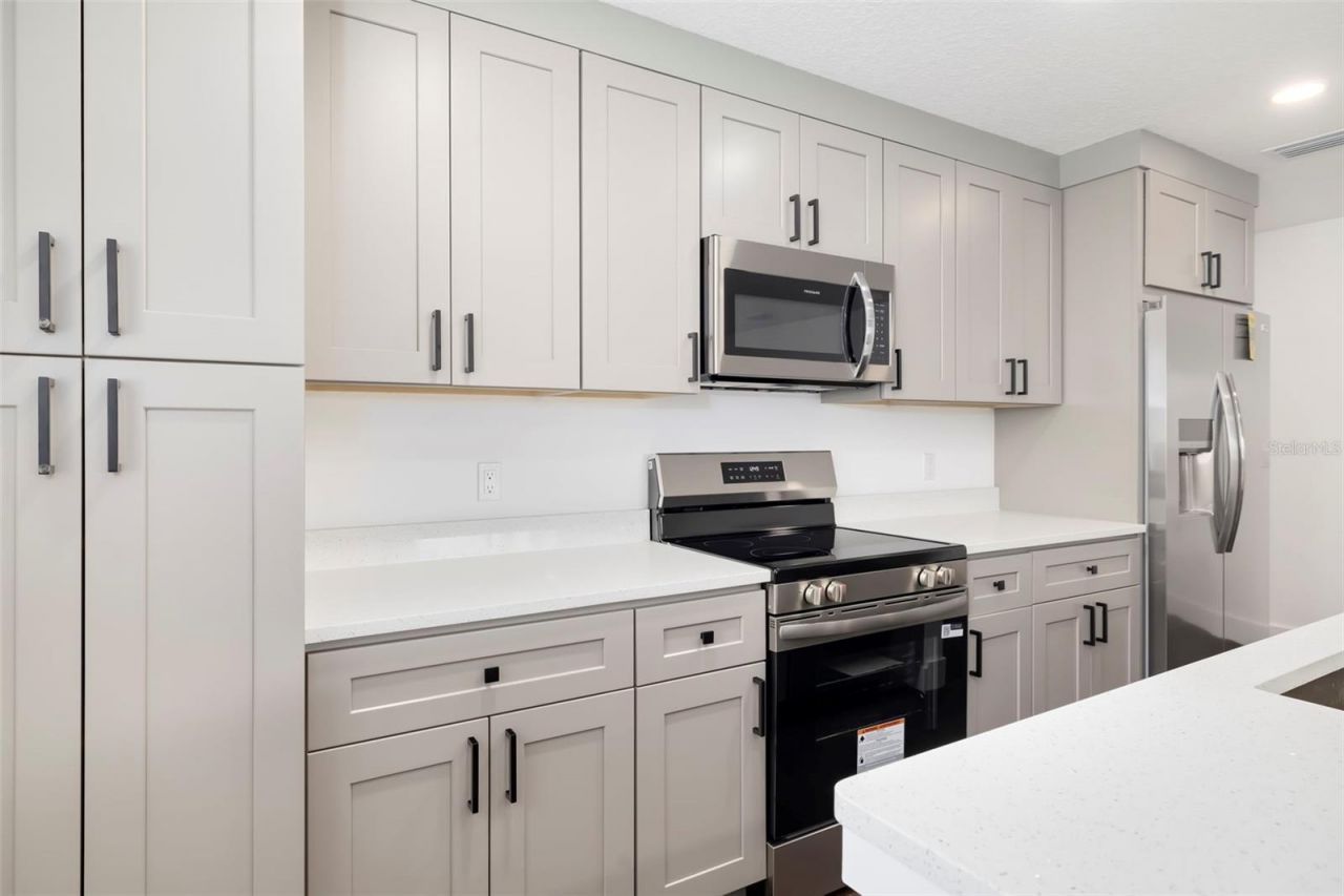 1414 17th Avenue W, Unit A&B, Bradenton, FL 34205 Photo