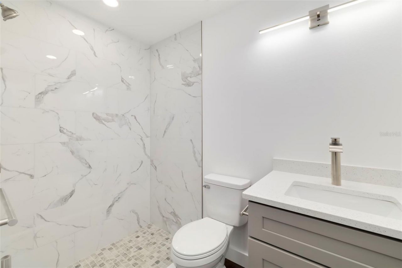 1414 17th Avenue W, Unit A&B, Bradenton, FL 34205 Photo