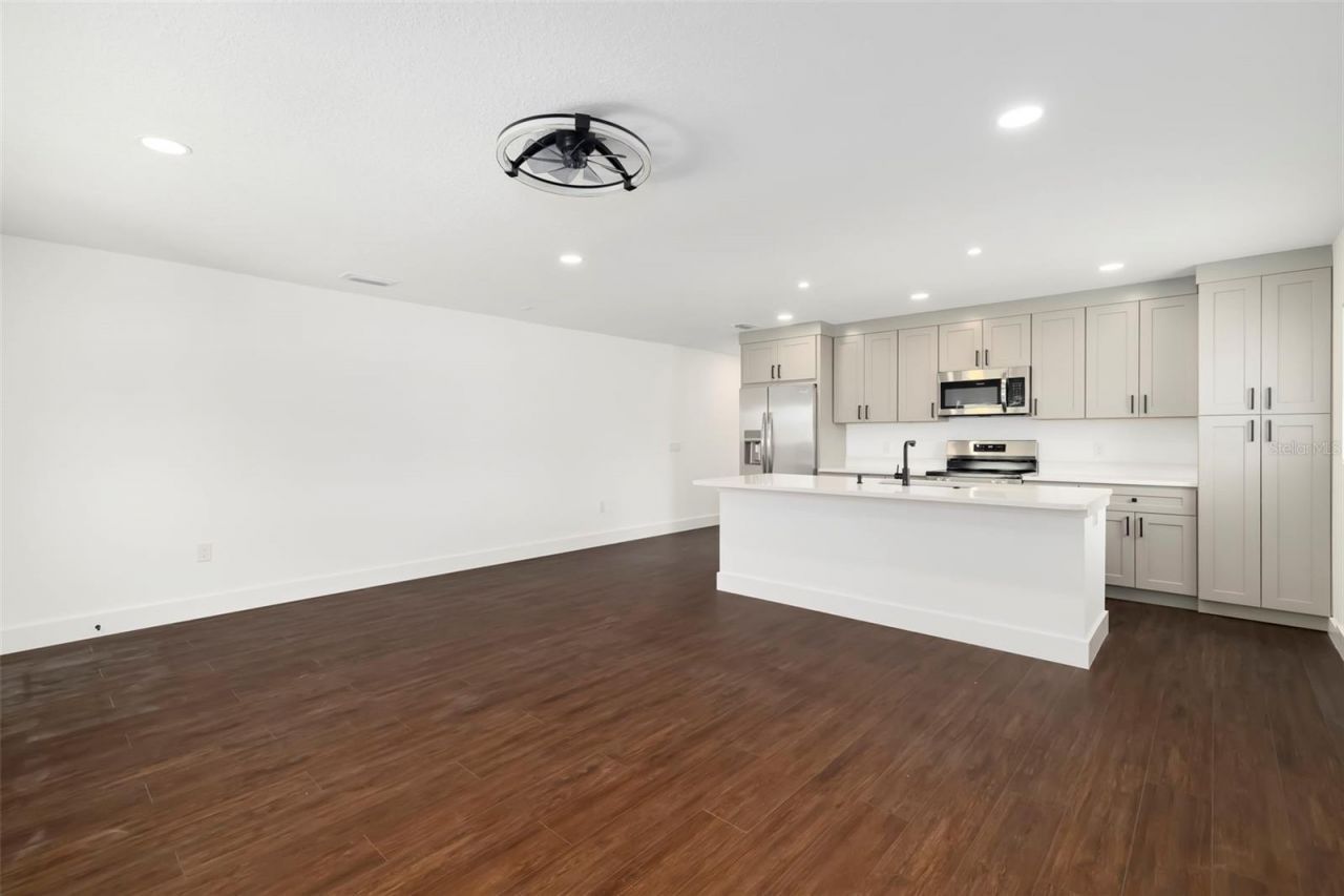 1414 17th Avenue W, Unit A&B, Bradenton, FL 34205 Photo
