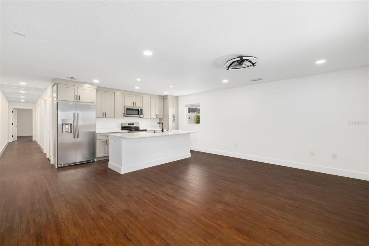 1414 17th Avenue W, Unit A&B, Bradenton, FL 34205 Photo