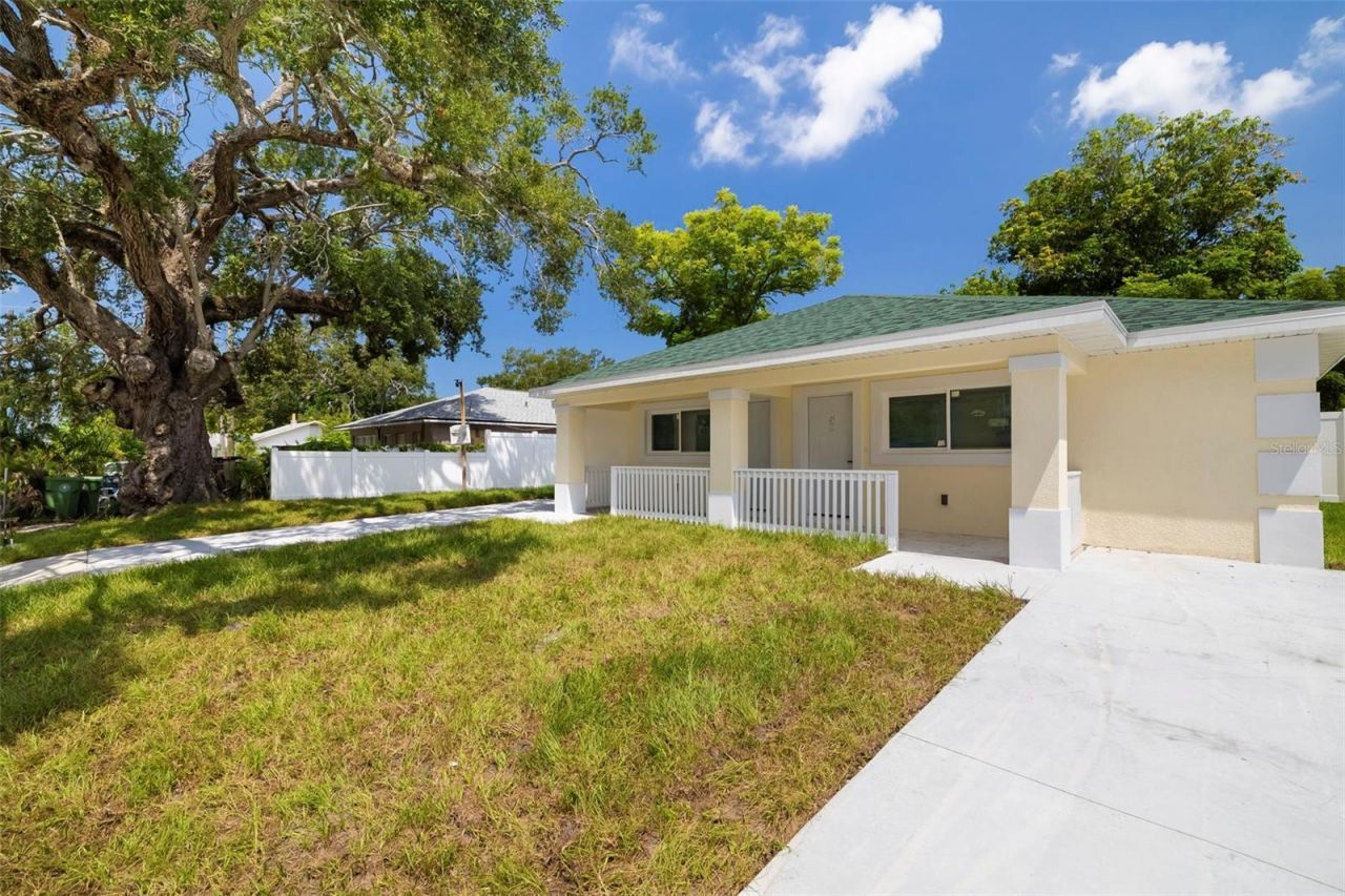 1414 17th Avenue W, Unit A&B, Bradenton, FL 34205 Photo