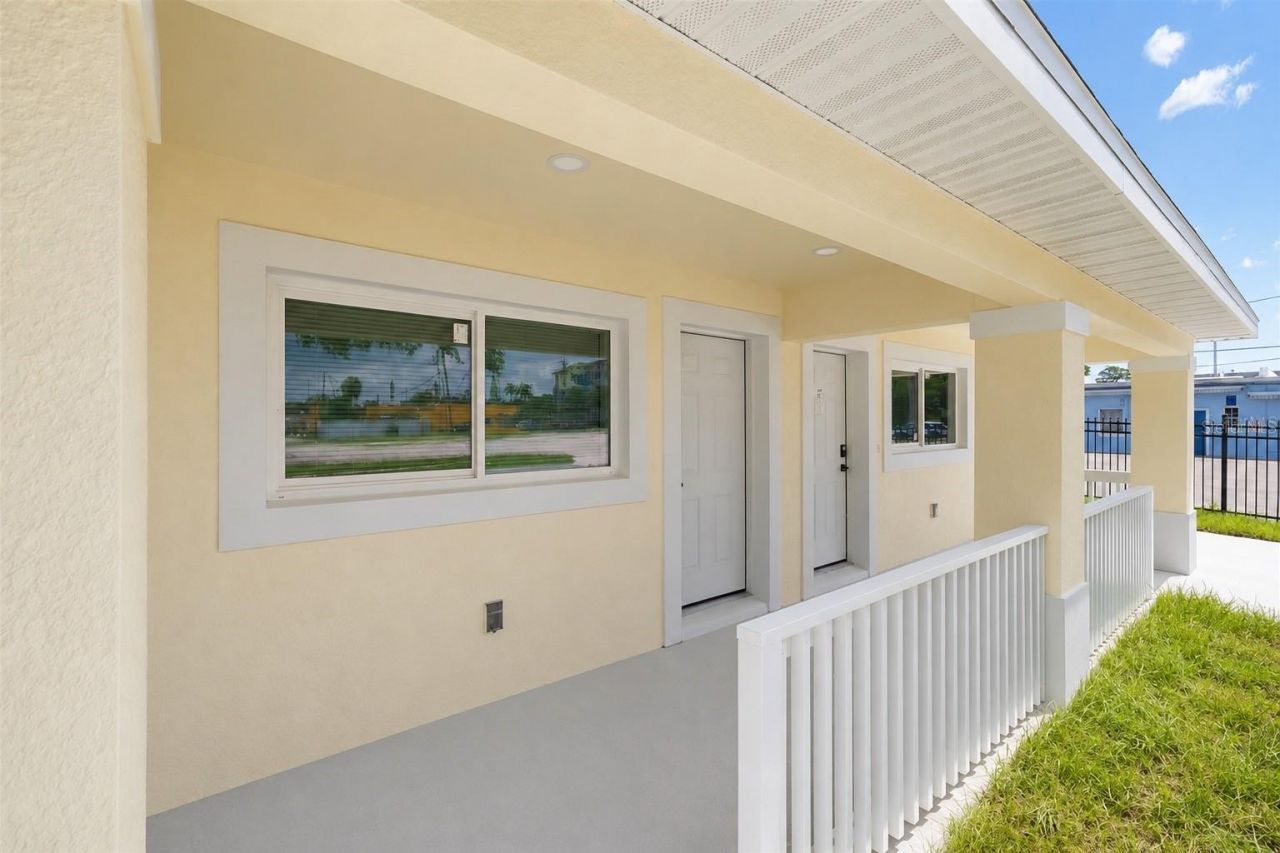 1414 17th Avenue W, Unit A&B, Bradenton, FL 34205 Photo
