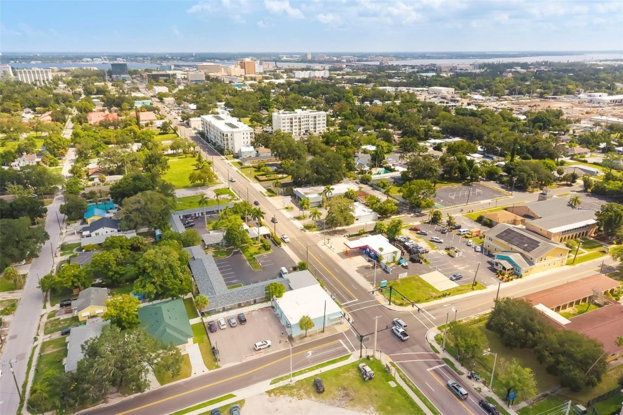 1414 17th Avenue W, Unit A&B, Bradenton, FL 34205 Photo
