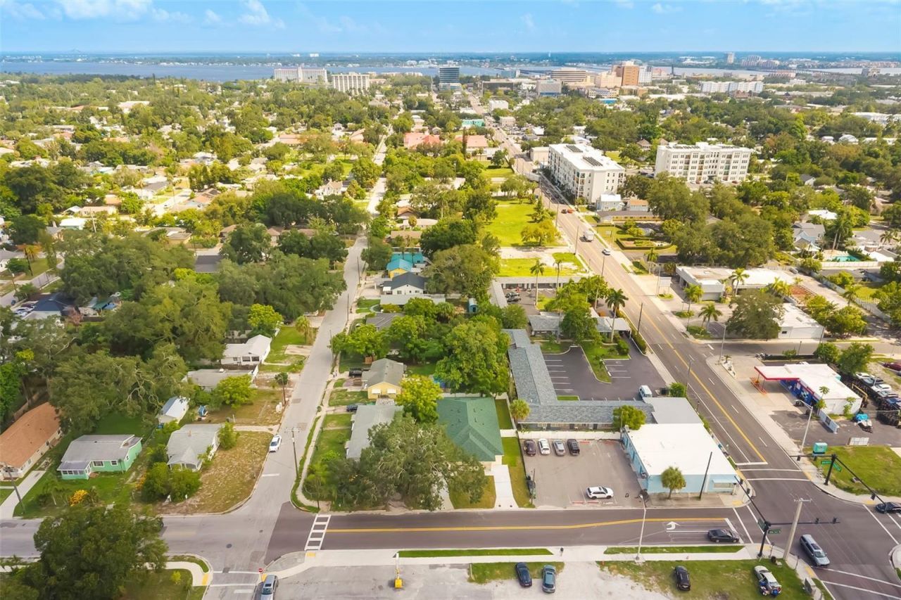 1414 17th Avenue W, Unit A&B, Bradenton, FL 34205 Photo