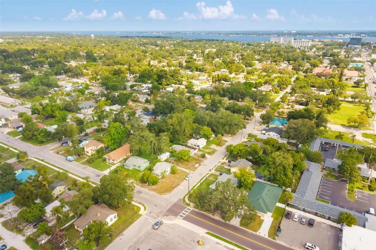 1414 17th Avenue W, Unit A&B, Bradenton, FL 34205 Photo