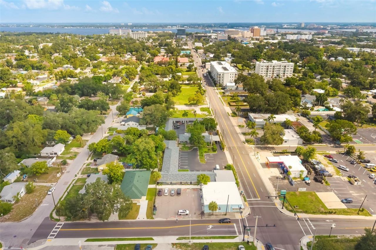 1414 17th Avenue W, Unit A&B, Bradenton, FL 34205 Photo