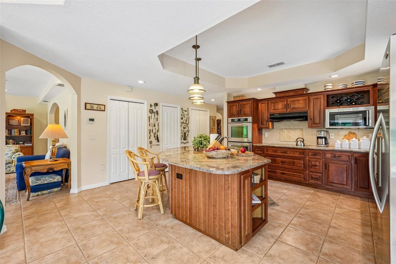 5198 Legend Hills Lane , Spring Hill, FL 34609 Photo