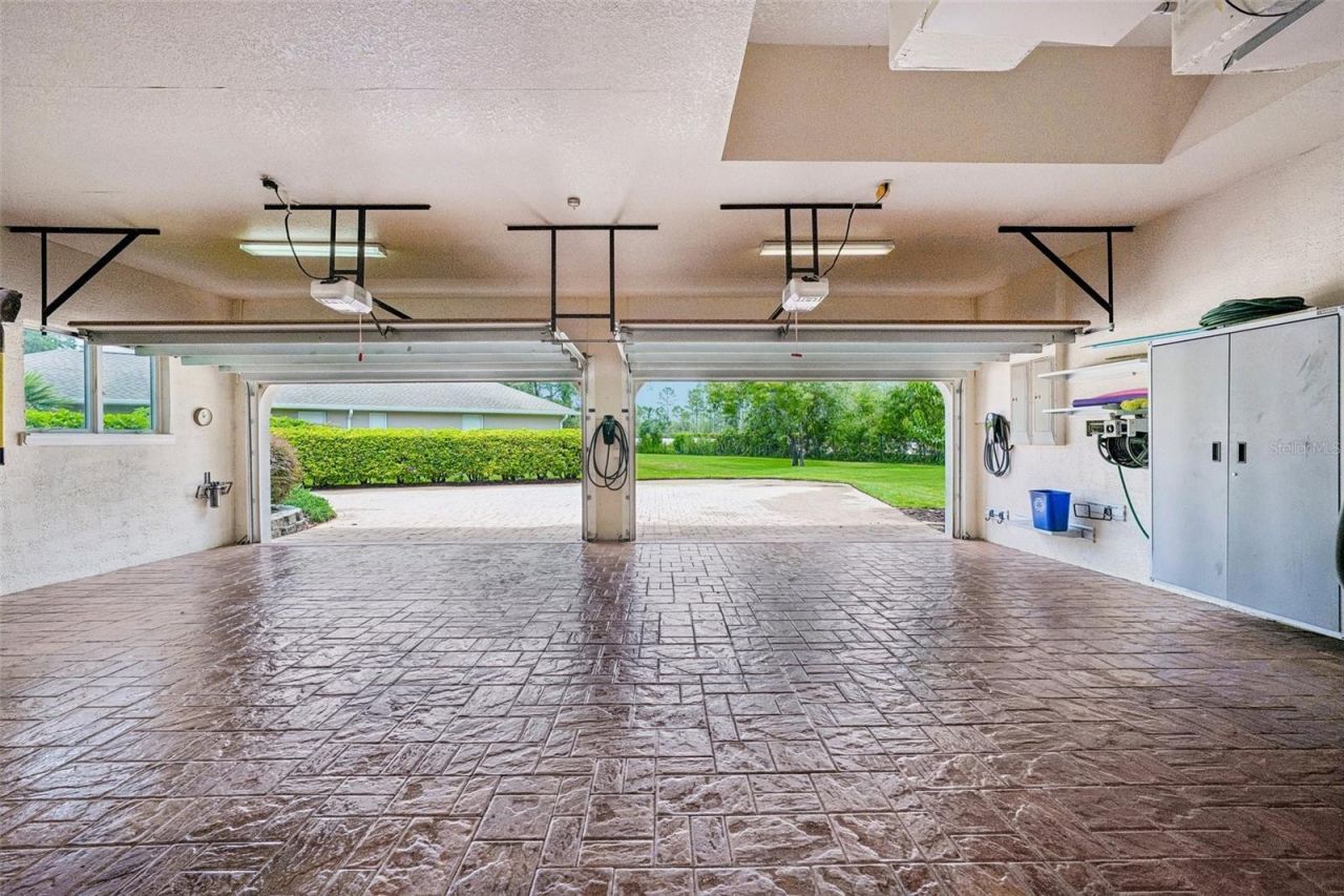 5198 Legend Hills Lane , Spring Hill, FL 34609 Photo
