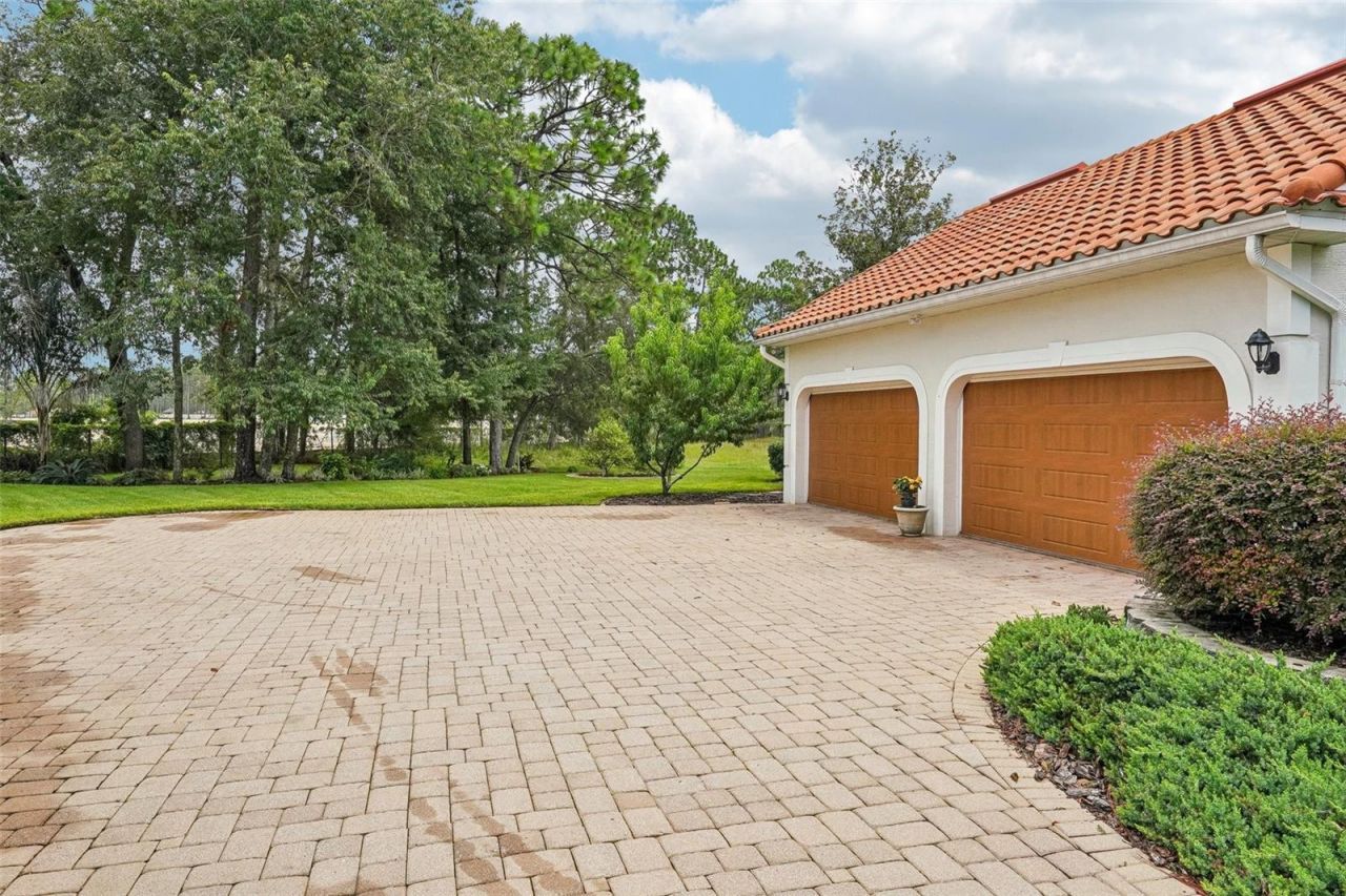 5198 Legend Hills Lane , Spring Hill, FL 34609 Photo