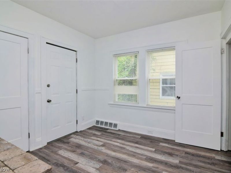 3369 E 139th Street , Cleveland, OH 44120 Photo 14