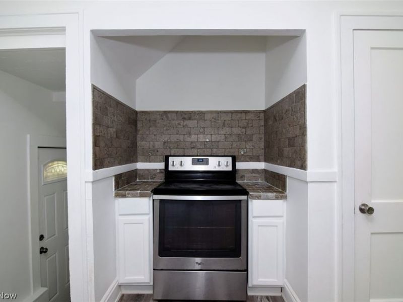3369 E 139th Street , Cleveland, OH 44120 Photo 15