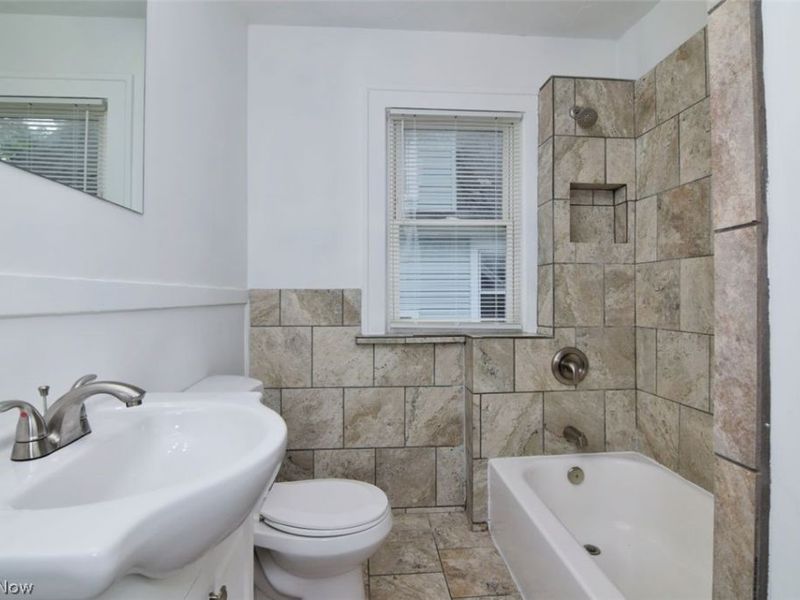 3369 E 139th Street , Cleveland, OH 44120 Photo 23