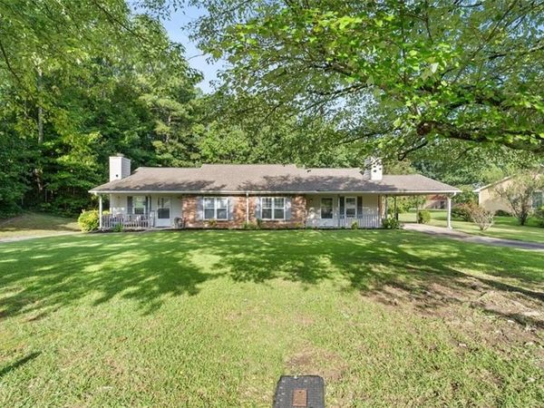 5668 Williamsburg Trace, Atlanta, GA 30349