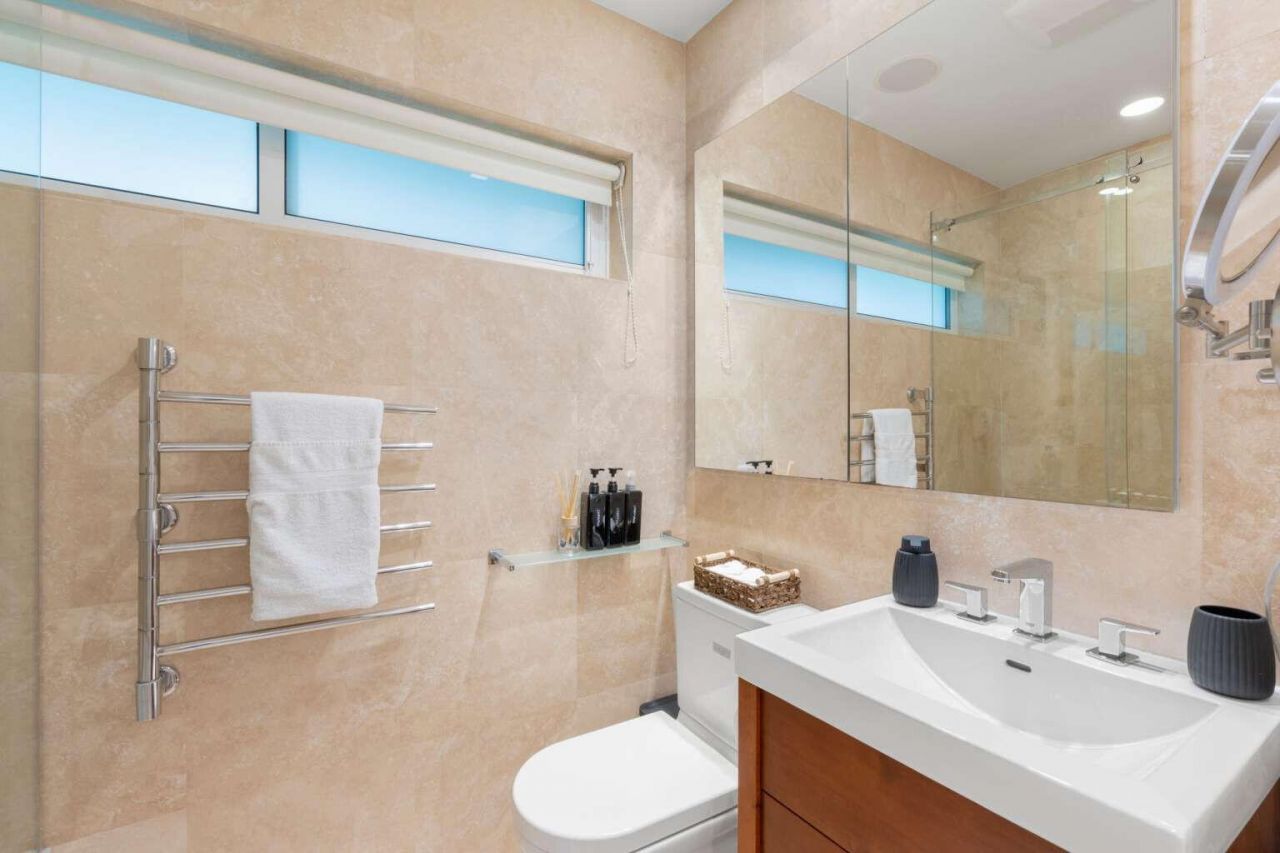 2528 NE 26th Terrace, Fort Lauderdale, FL 33305 Photo