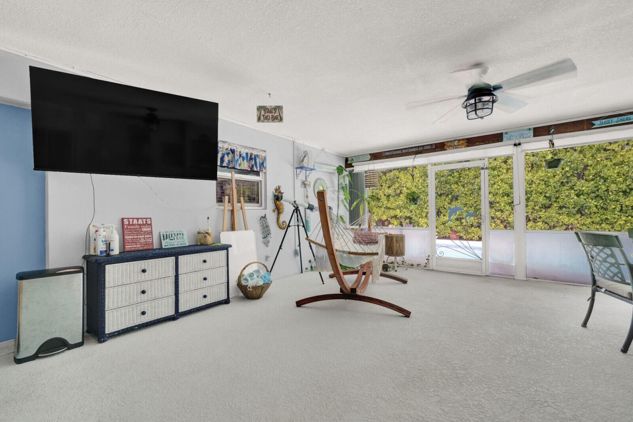 10015 Daisy Avenue, Palm Beach Gardens, FL 33410 Photo
