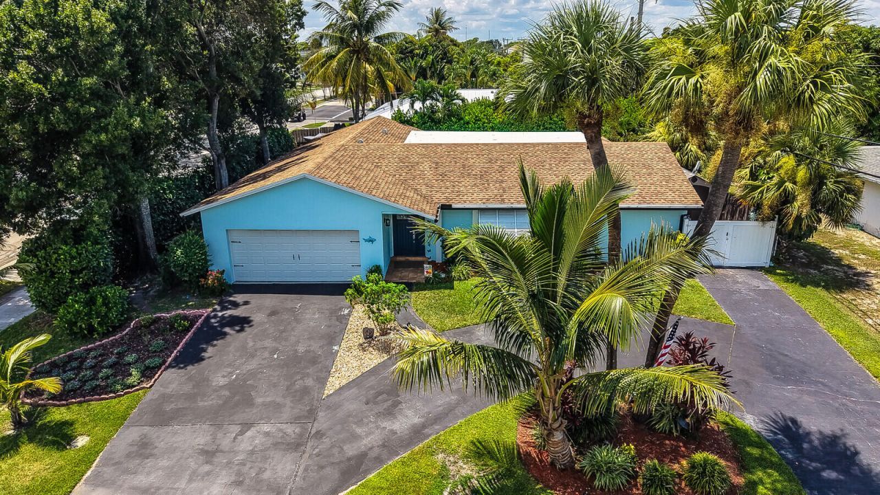 10015 Daisy Avenue, Palm Beach Gardens, FL 33410 Photo