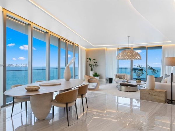 18975 Collins Ave , Unit 600, Sunny Isles Beach, FL 33160