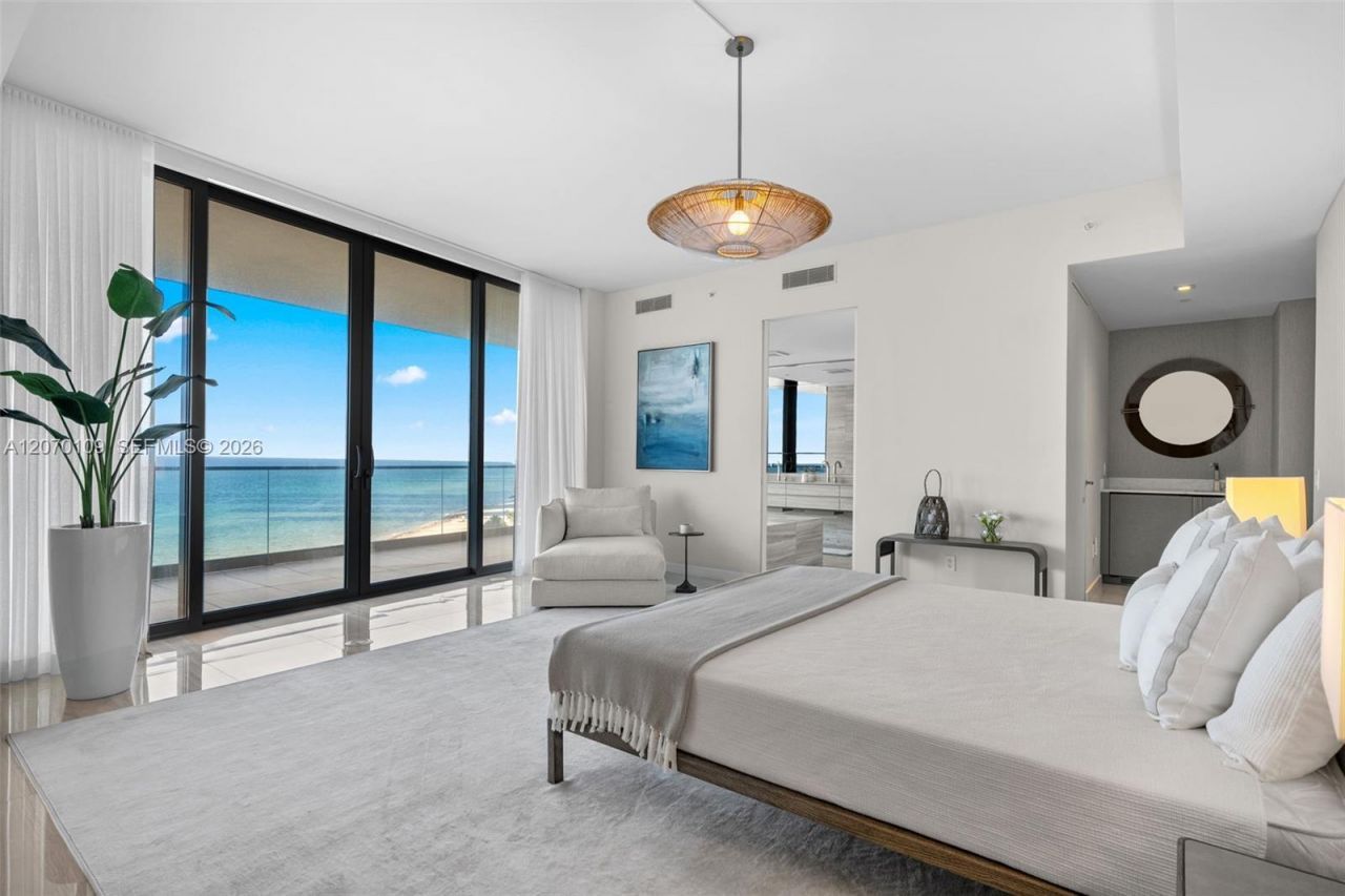 18975 Collins Ave , Unit 600, Sunny Isles Beach, FL 33160 Photo