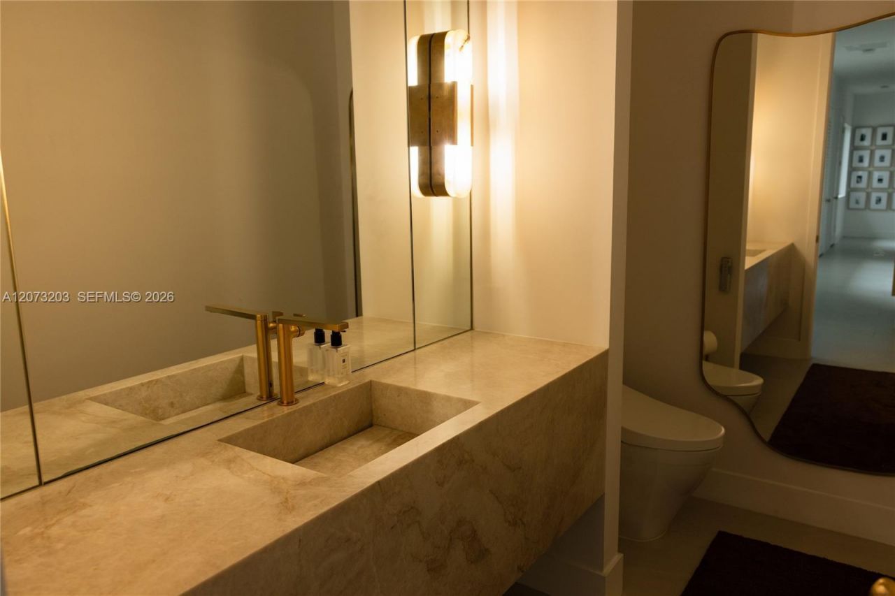 1510 SW 149th Ter, Davie, FL 33326 Photo